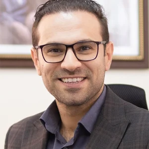دکتر وحید صفری فرد